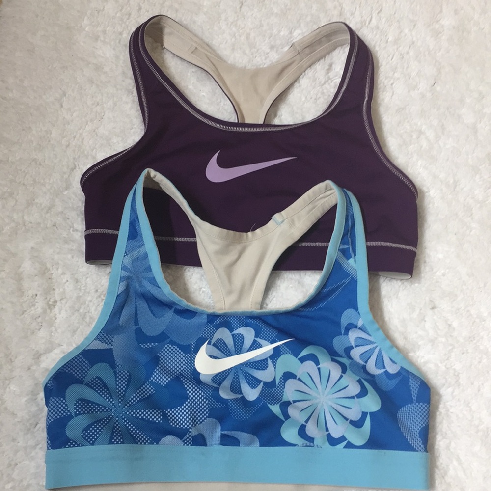 2 Nike sport bras